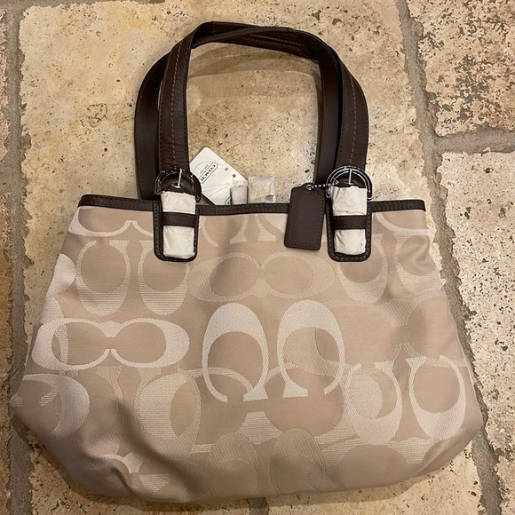 NWT Coach handbag, neutral - Picture 1 of 7